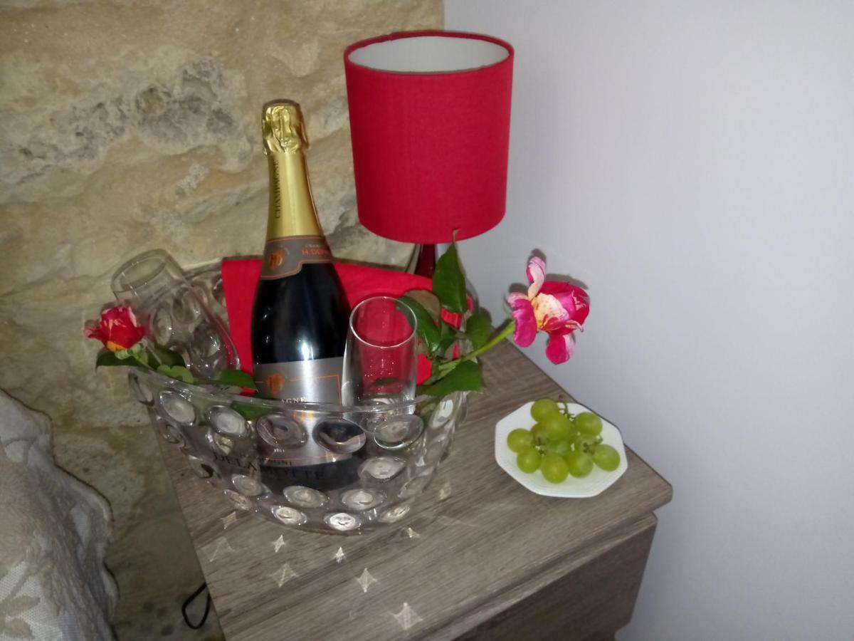 Montazeau La Mirabelle Bed & Breakfast エクステリア 写真